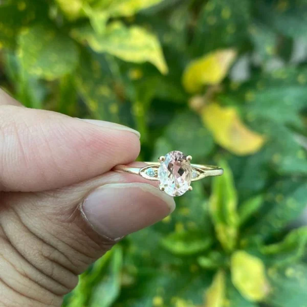14k Gold Morganite Diamond Ring
