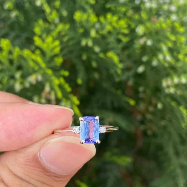 14k Gold Tanzanite Ring