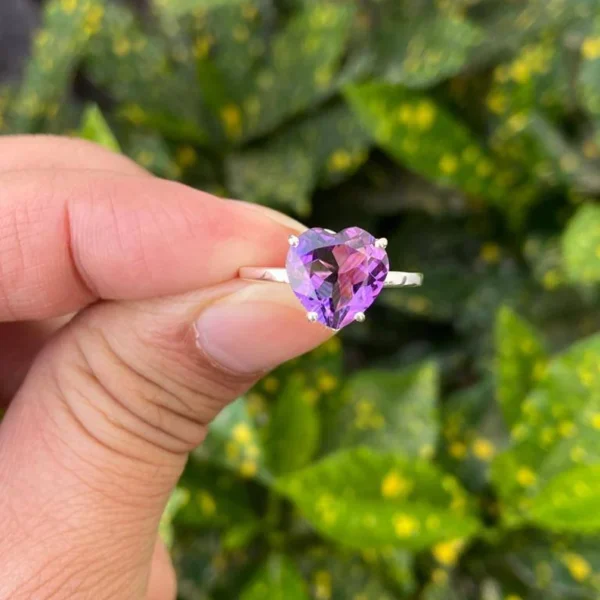 925 Silver Amethyst Heart Ring