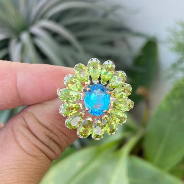 925 Silver Blue Topaz & Peridot Cocktail Ring