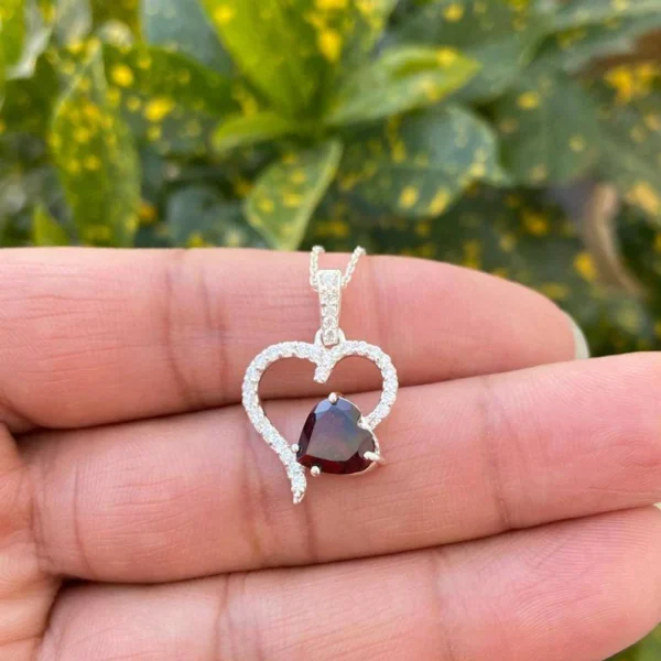 925 Silver Garnet Heart Necklace