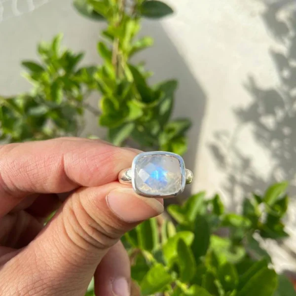 925 Silver Natural Moonstone Ring