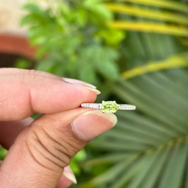 925 Silver Natural Peridot Ring