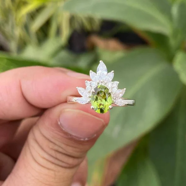 925 Silver Natural Peridot Ring