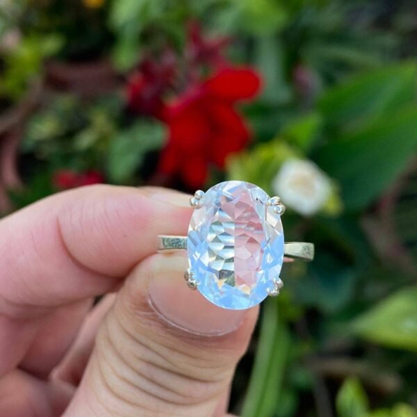 925 Silver Oval Crystal Quartz Ring