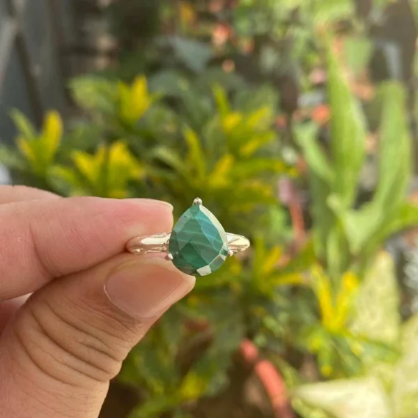 925 Silver Pear Malachite Ring