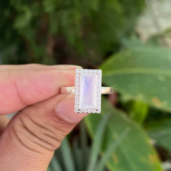 925 Silver Rainbow Moonstone Ring
